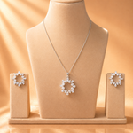 Load image into Gallery viewer, Starlume pendant set
