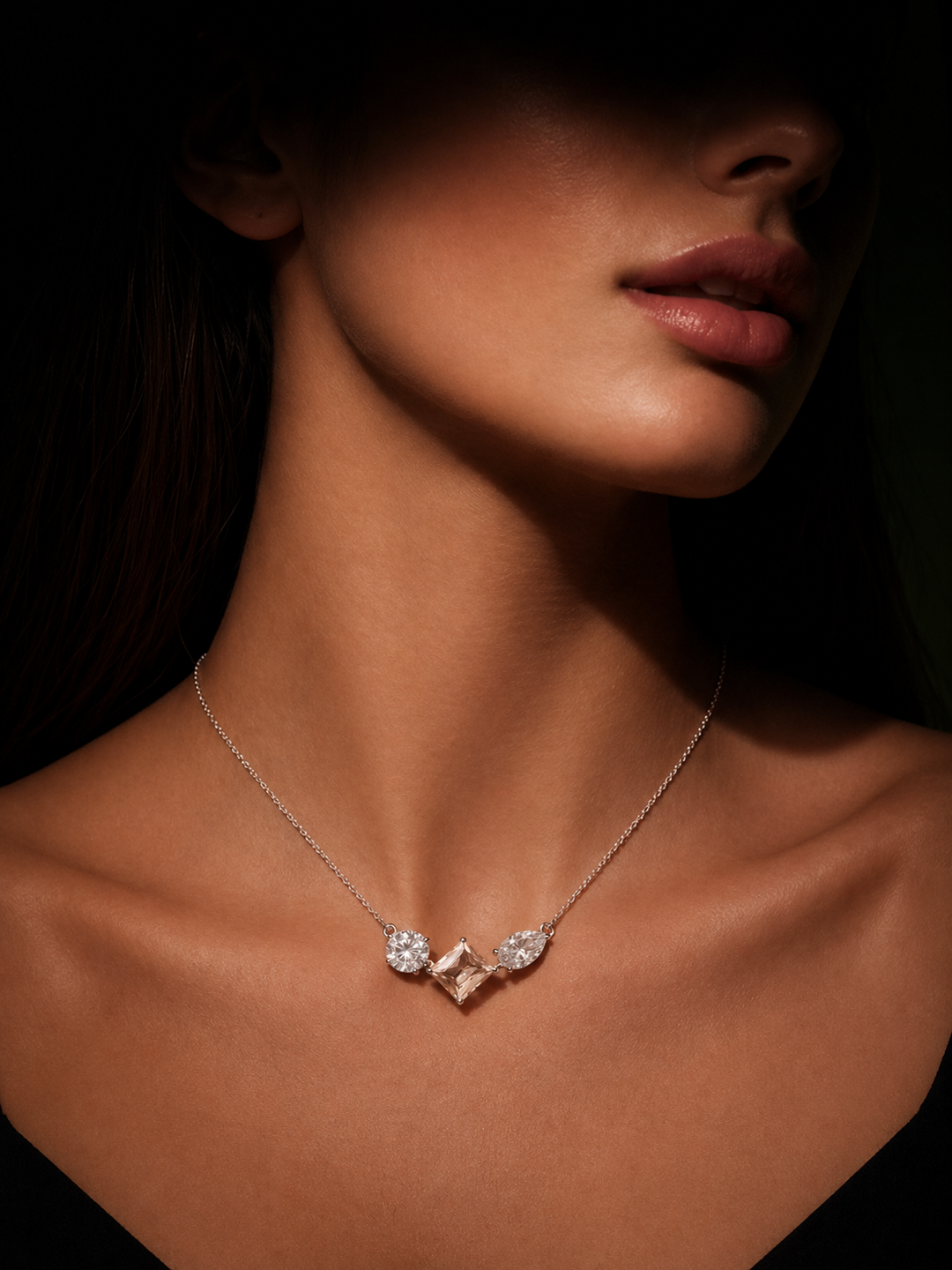 Seren Tri-Stone pendant